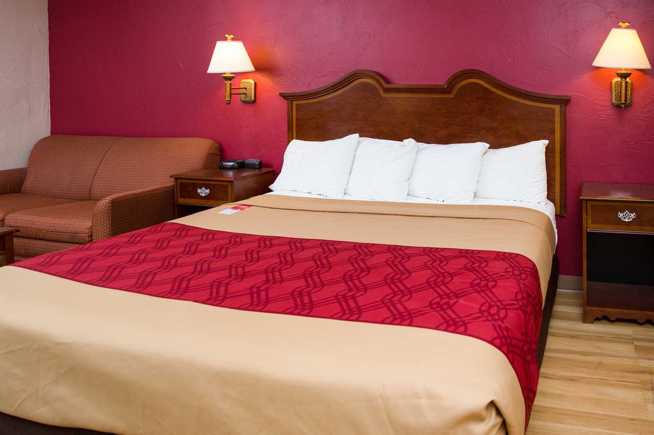 Econo Lodge Sturbridge Route 20 Екстериор снимка
