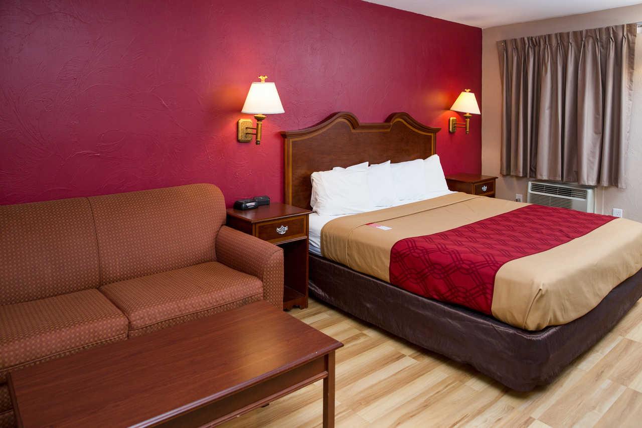 Econo Lodge Sturbridge Route 20 Екстериор снимка