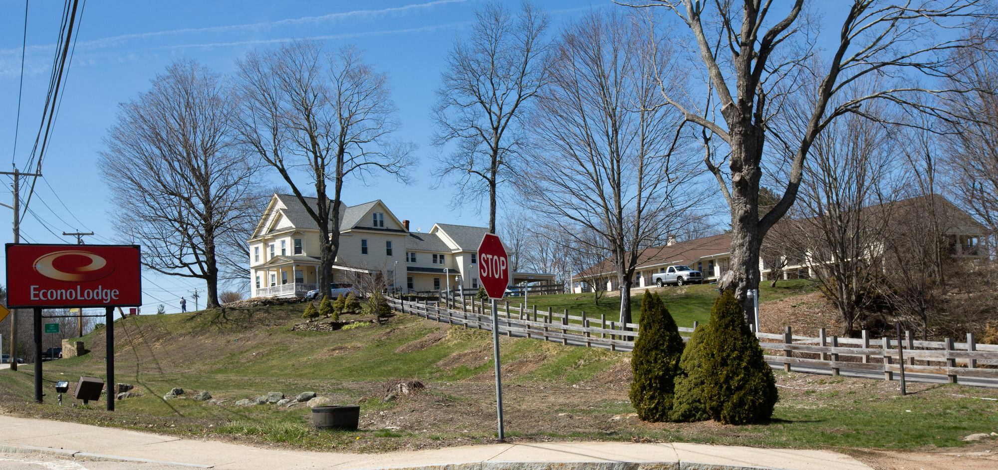 Econo Lodge Sturbridge Route 20 Екстериор снимка